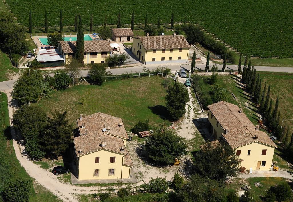 Agriturismo Villaggio Green モンテファルコ エクステリア 写真
