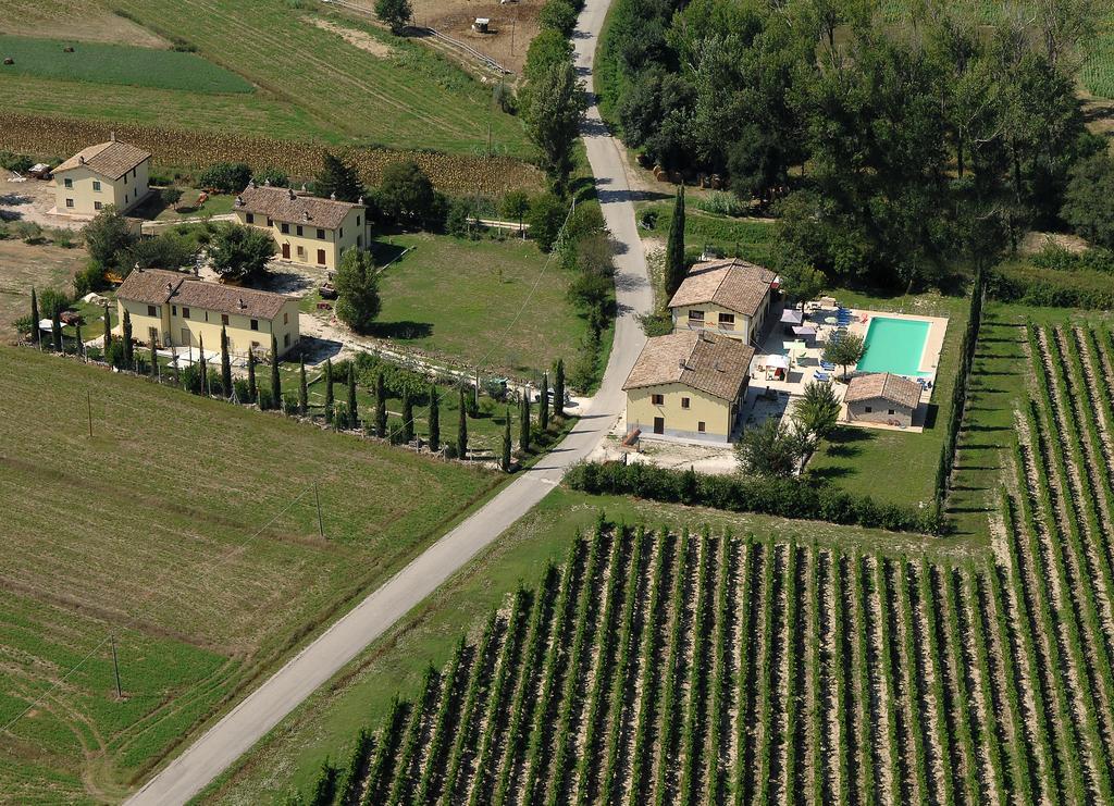 Agriturismo Villaggio Green モンテファルコ エクステリア 写真
